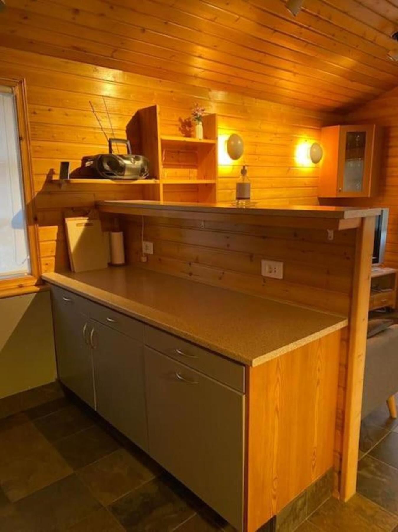 Cozy 2 Bedroom Cottage With Hot Tub Akureyri Extérieur photo